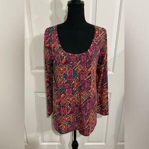 LuLaRoe L Multicolor Geometric Lynnae Top